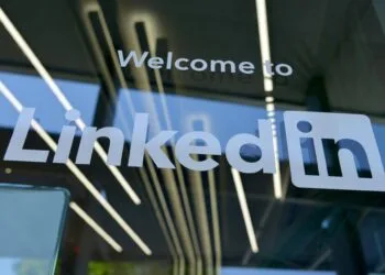 AI Tools for LinkedIn Creators 2025